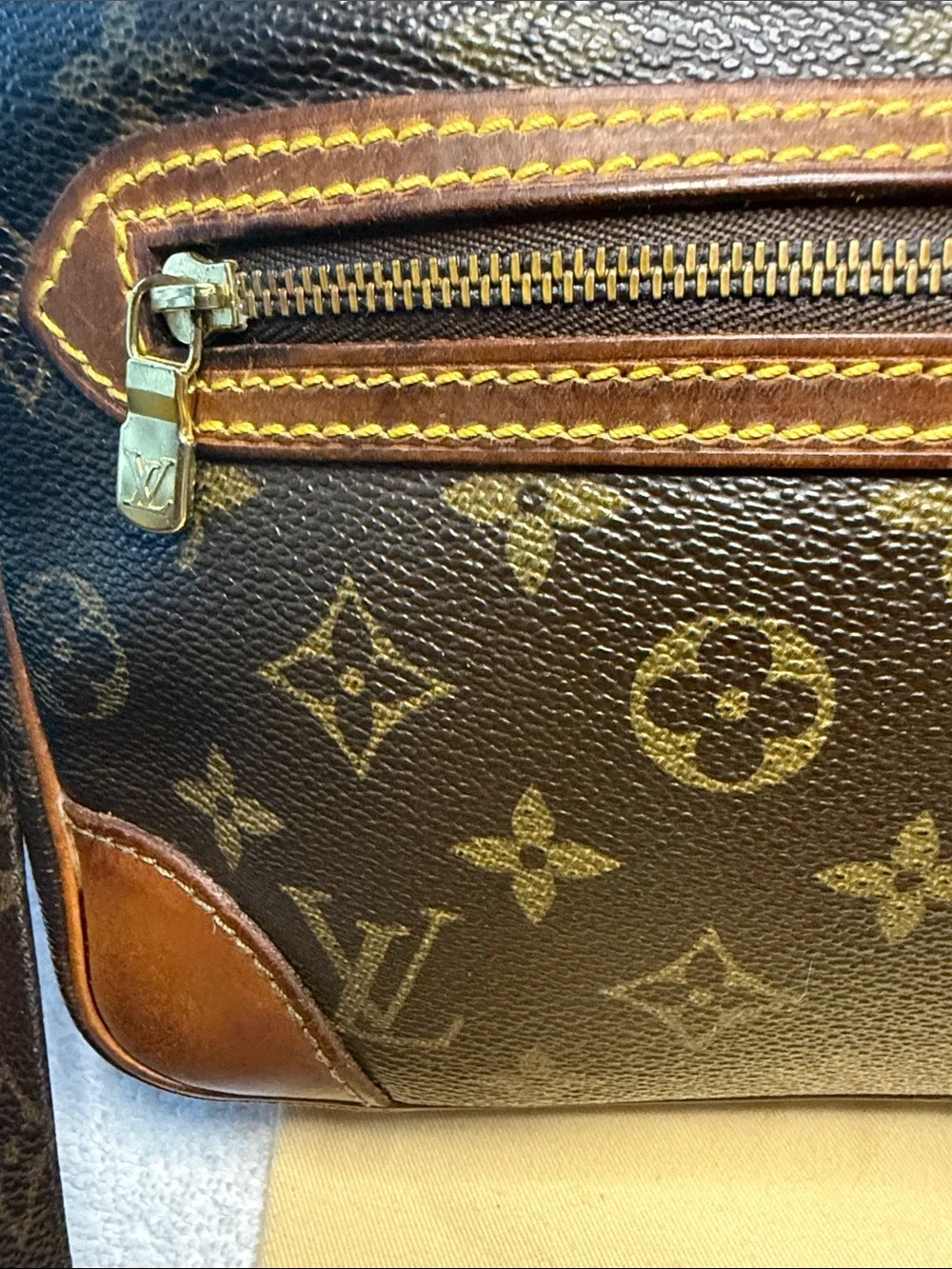 Louis Vuitton Marly Dragonne GM Clutch Brown Monogram - Picture 3 of 13